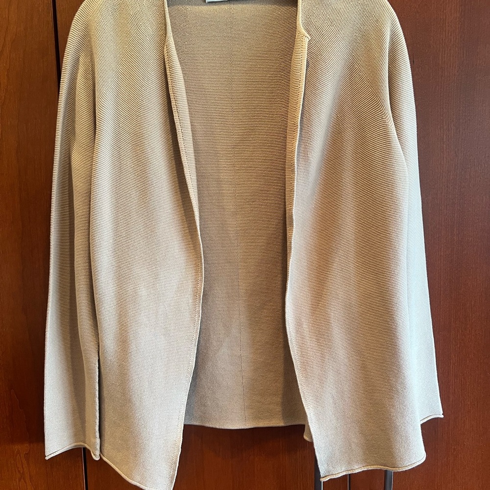 Chic Open-Front Cardigan in Cream